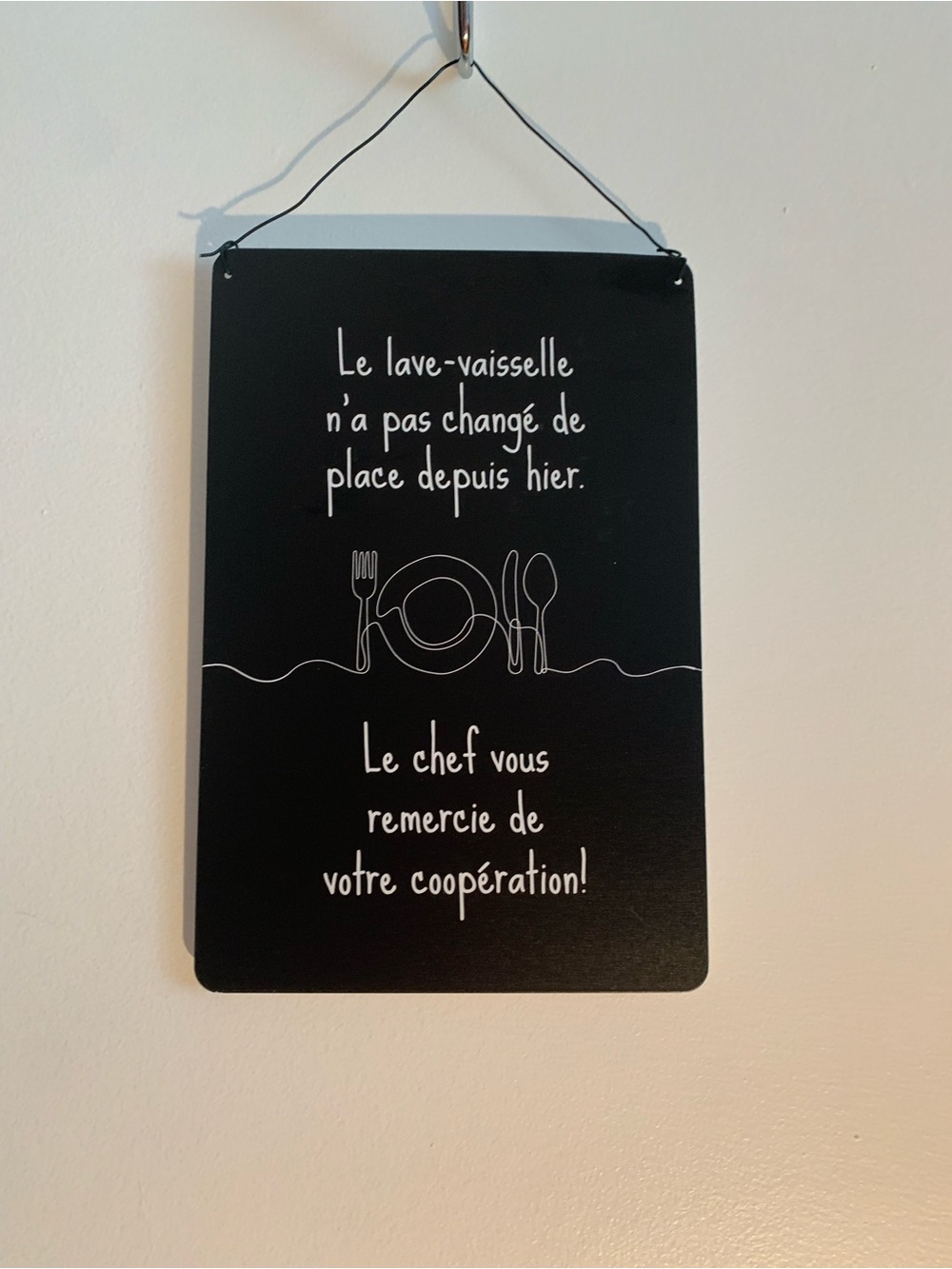 New without tag , Black French Kitchen Wall Sign - Humorous Dishwasher Message